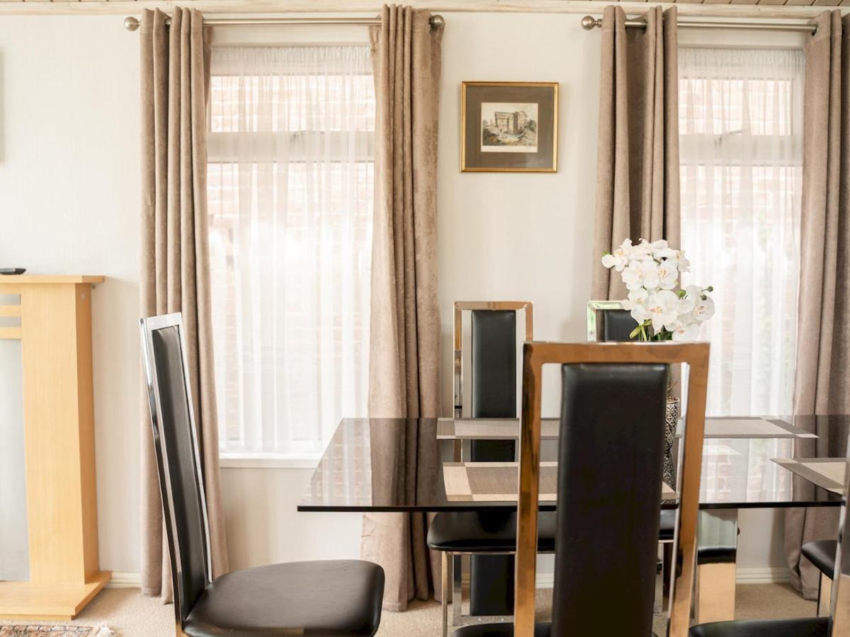 Pass The Keys The Lodge At Point House Farm - Sleeps Up To 6 เชสเตอร์ ภายนอก รูปภาพ