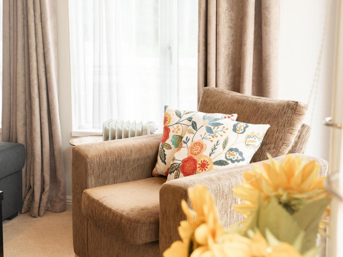 Pass The Keys The Lodge At Point House Farm - Sleeps Up To 6 เชสเตอร์ ภายนอก รูปภาพ